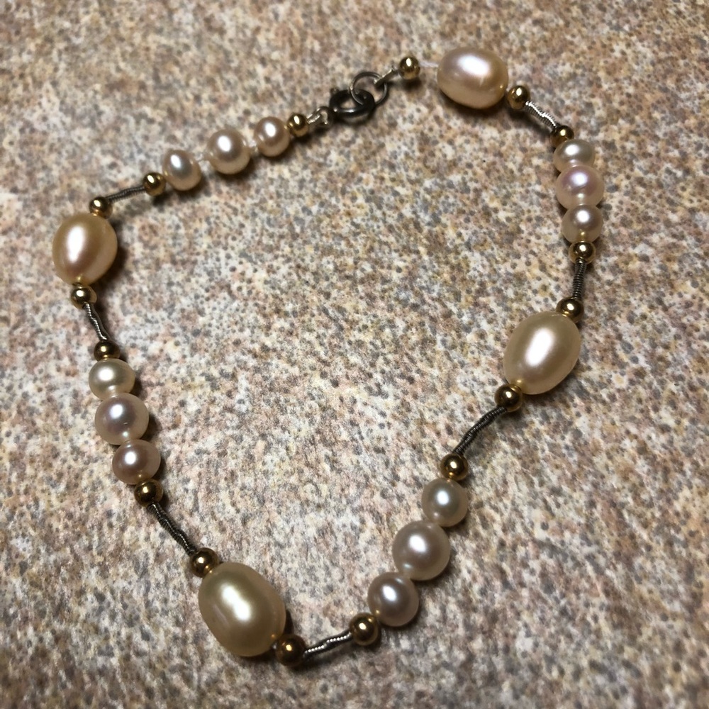 Beautiful Pearl Bracelet